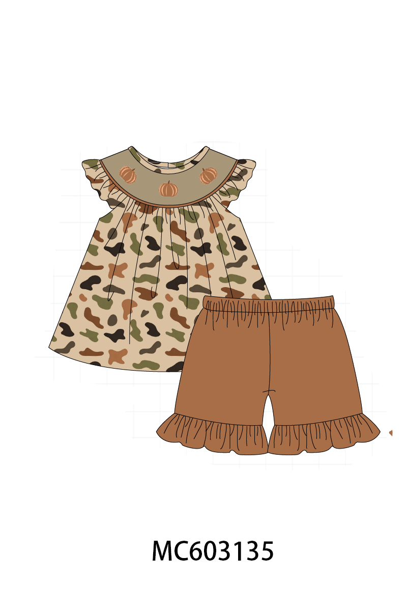 Camouflage Pumpkin Embroidery Ruffle Shorts Set