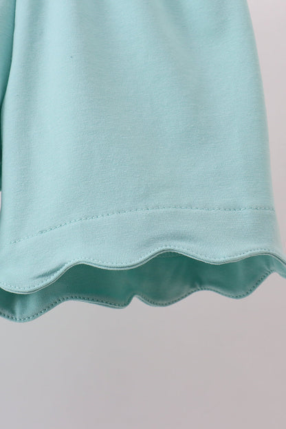 Green bunny applique shorts set