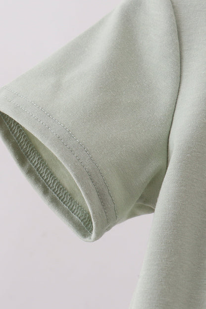 Green farm animal embroidery shorts set