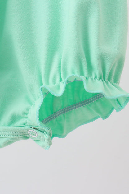 Green character embroidery ruffle bubble