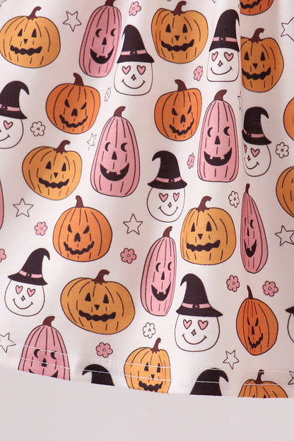 Pumpkin ruffle shorts set