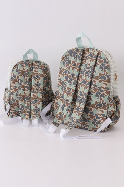 Camouflage duck applique backpack