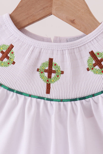 White wreath smocked ruffle pants set