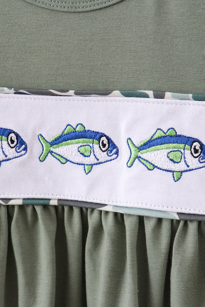 Camouflage fish embroidery ruffle pants set