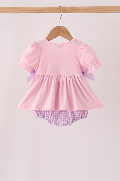 Pink goose embroidery bubble