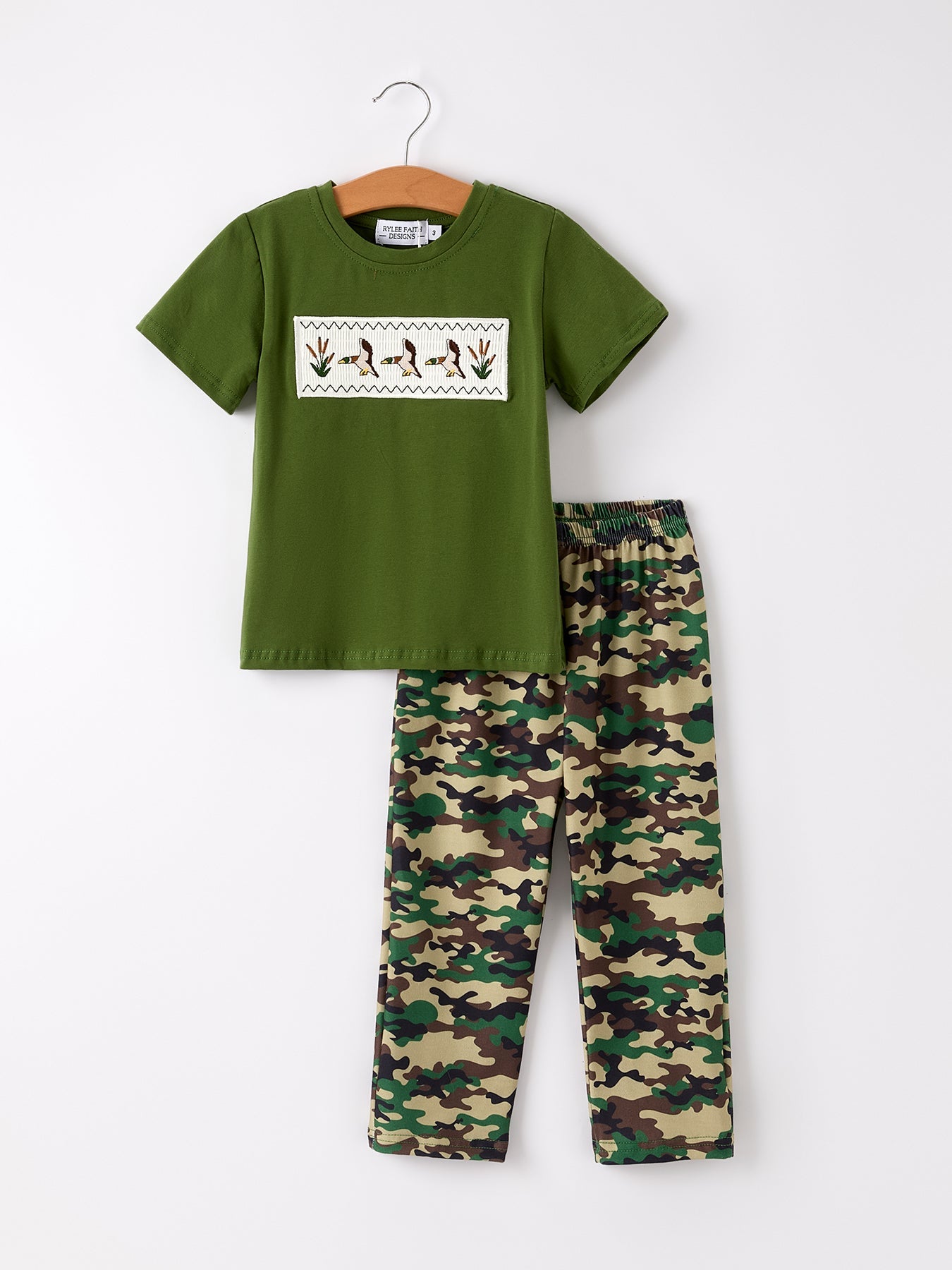 Camouflage Duck Smocking Embroidery Boys Outfit