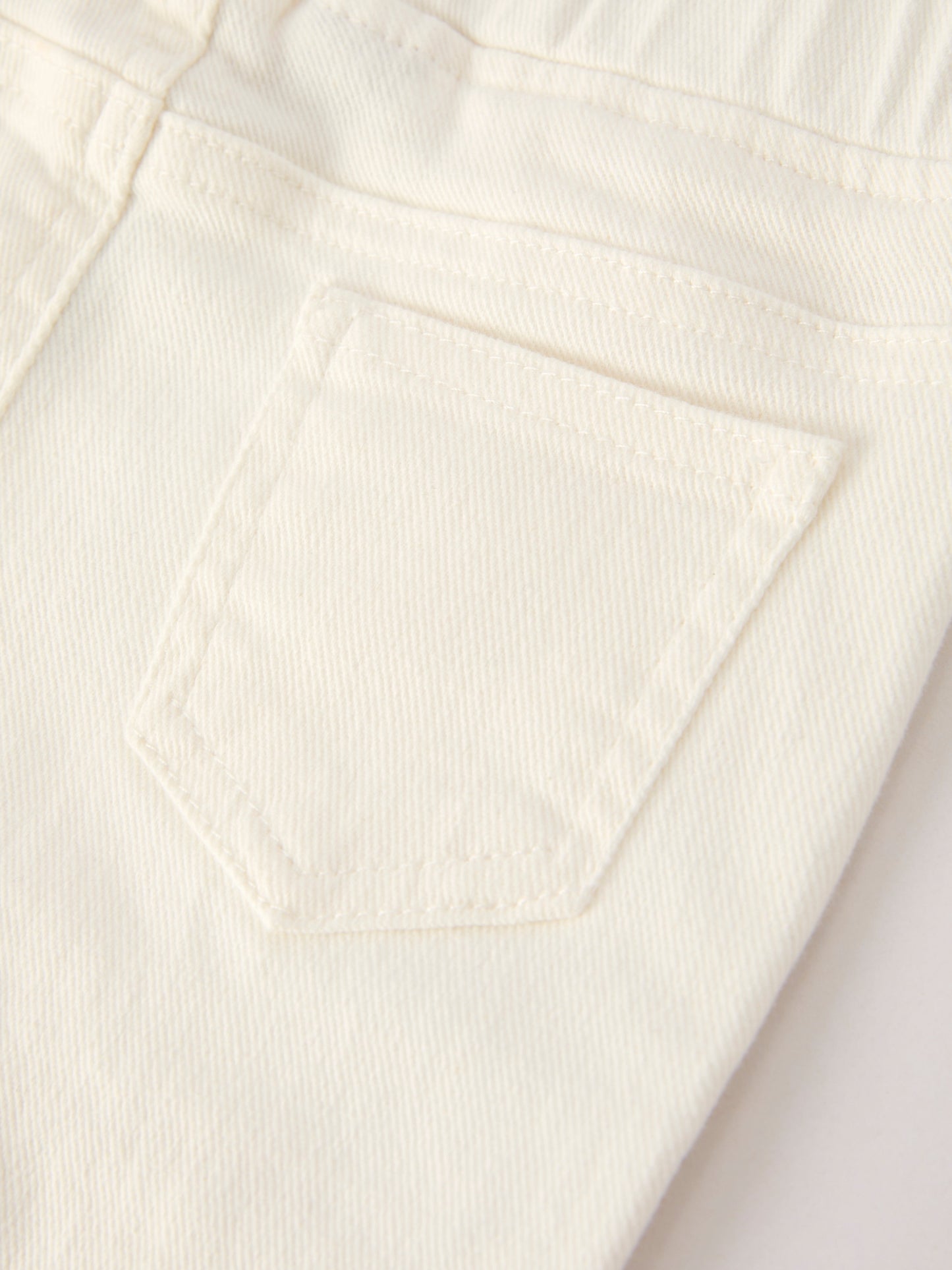 Charming White Denim Pants with Cute Bows