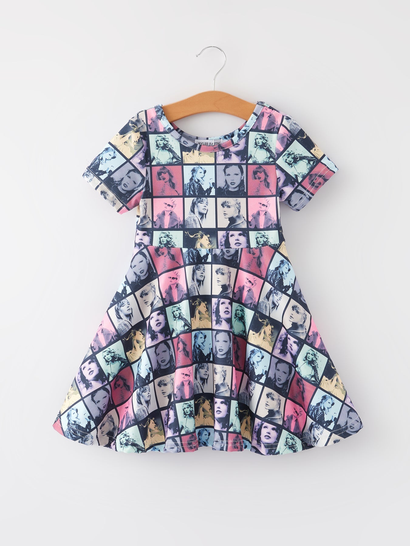 TS Portrait Concert Print Girls Dress