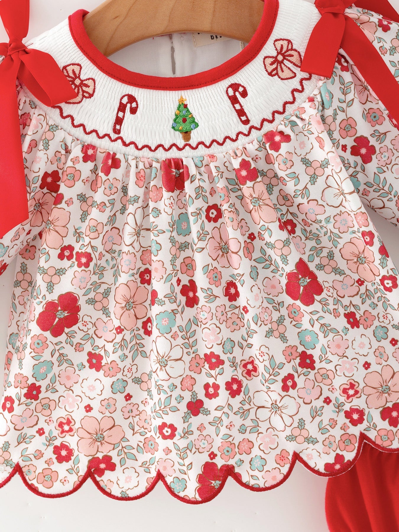 Christmas Red Floral Baby Girl Outfit Set Embroidery Bloomer Set