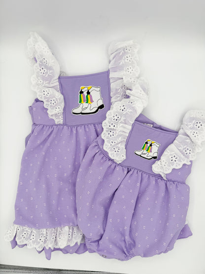 Boots Purple Mardi Gras Bubble