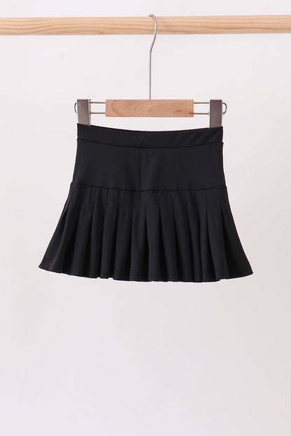 Black pleated skort