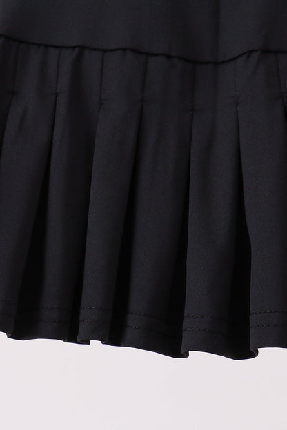 Black pleated skort