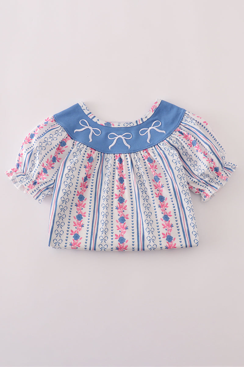 Blue bow embroidery dress