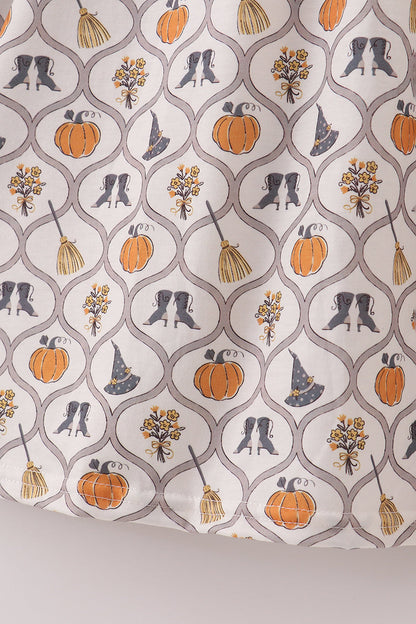 Witch pumpkin print mom dress