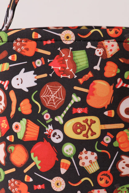 Black halloween print basket