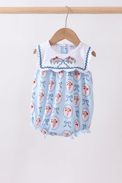 Blue strawberry bow embroidery bubble