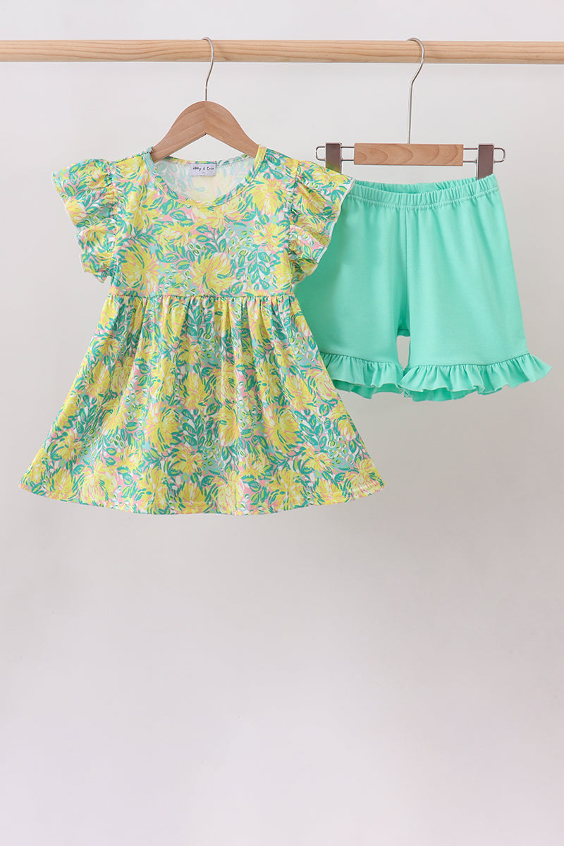Yellow Lily Floral Set
