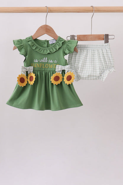 Green Sunflower Applique Ruffle Bloomer Set