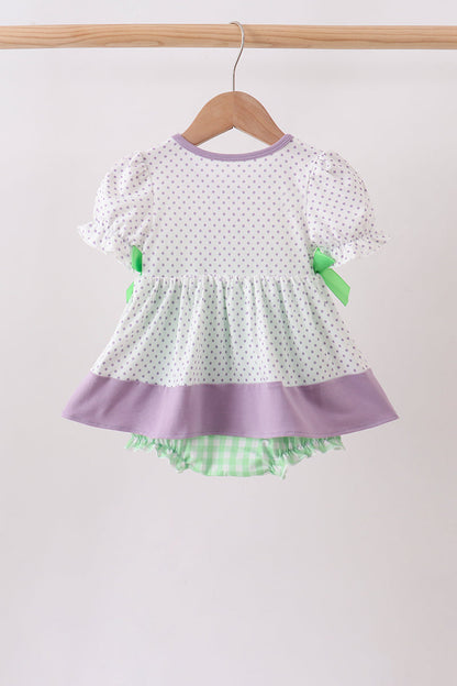 Purple Hocus pocus french knot ruffle bubble