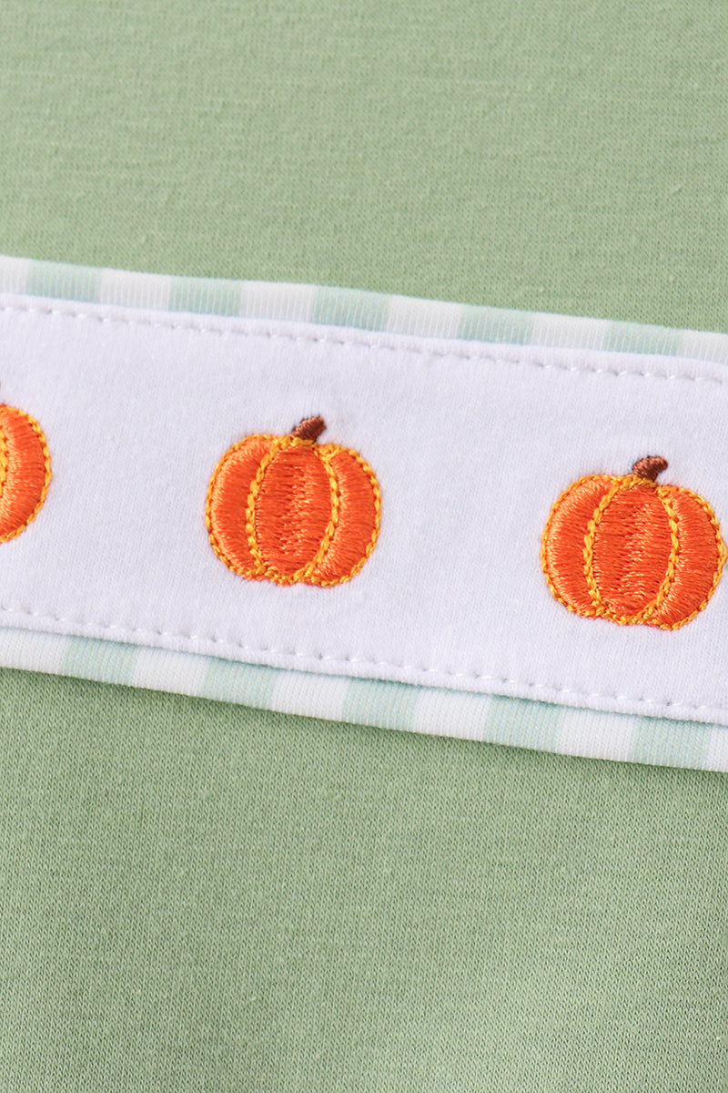 Green Pumpkin Embroidery Shorts Set