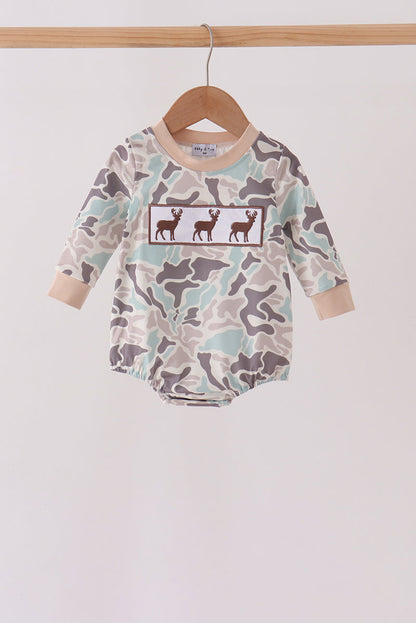 Hunting Deer Embroidery Bubble