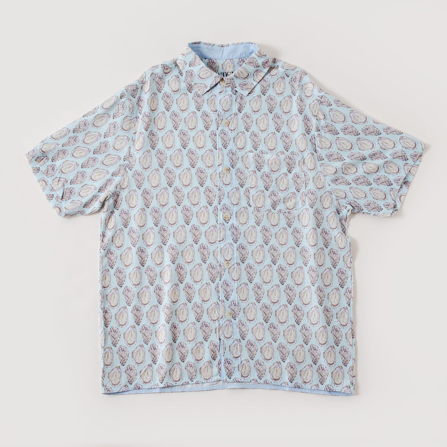 Oyster Men's Festival Shirt